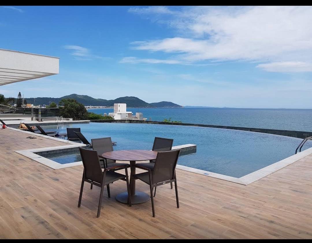 Bela Cobertura Com Vista Para O Mar Florianopolis Luaran gambar